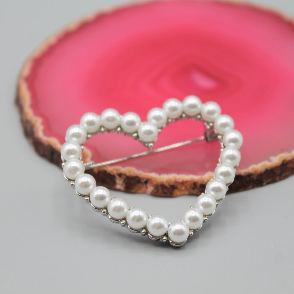 Heart love romantic pin brooch jewelry fashion pearls silver white gold tone new - Picture 2 of 13